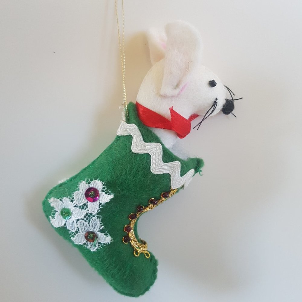 💲5️⃣ in 🛍️of2+  Mouse in a Green Stocking Ornament